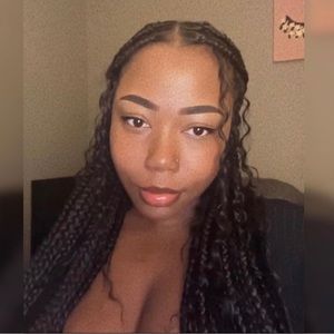 Meet your Posher, Serena